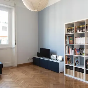  Apartamento Youhosty - Spartaco 28 Italia